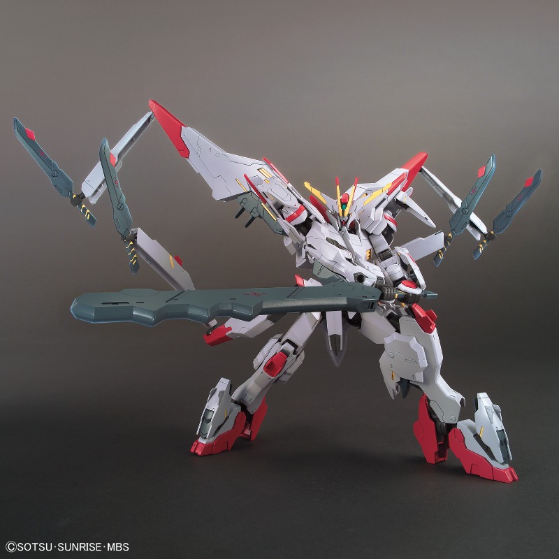 نموذج جاندام أصلي 100% من باند - مراجعة Bandai Gundam Rg وسعره