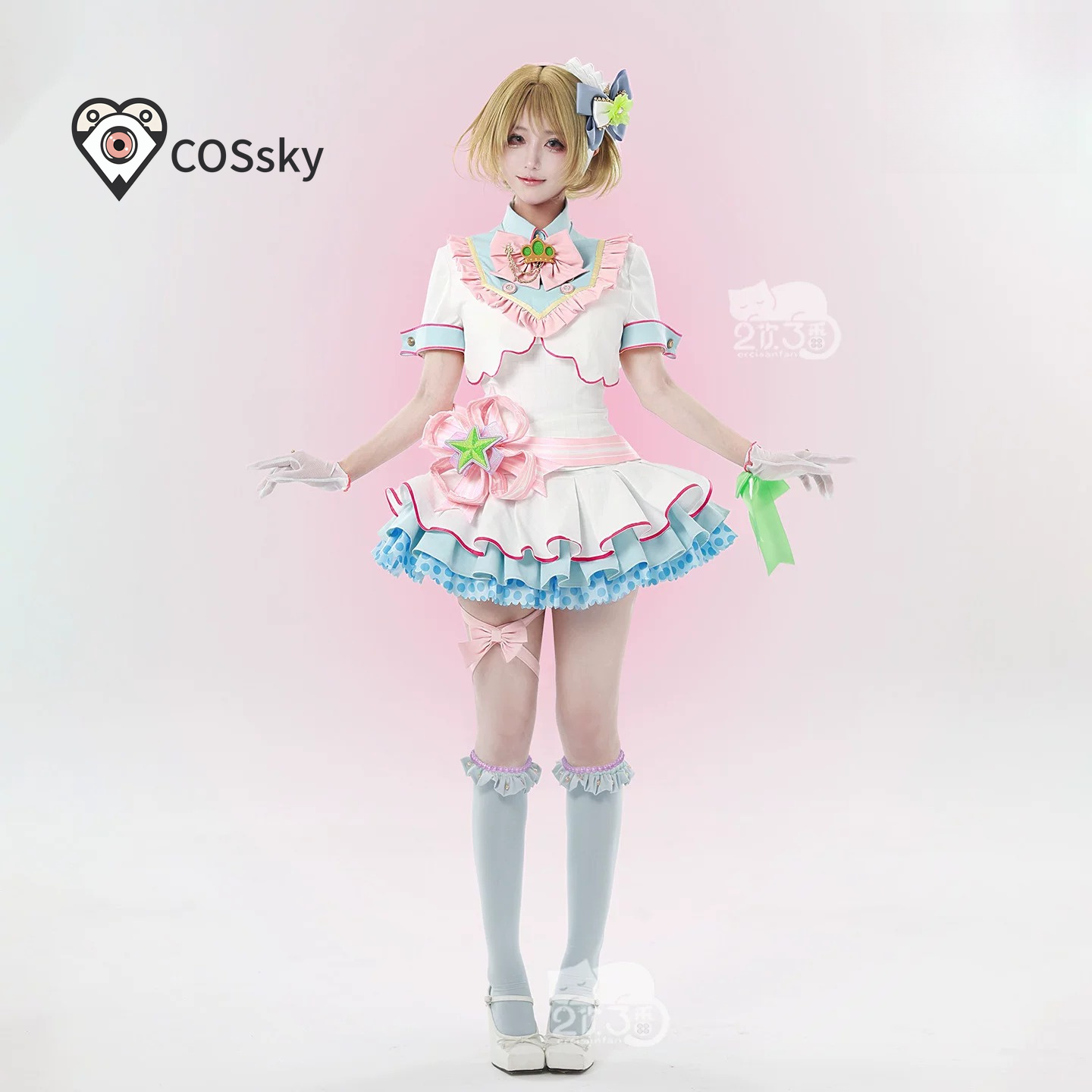 أنمي لوف لايف! زي تنكري لشخصية - مراجعة Anime Cosplay Live وسعره