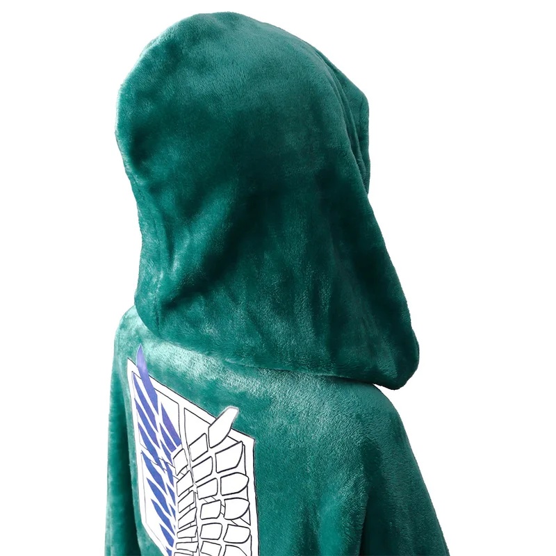 زي تنكري جديد لعيد الهالوين 20 - مراجعة Attack Titan Cloak وسعره