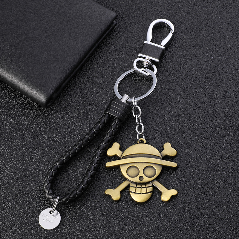 سلسلة مفاتيح معدنية بتصميم قبع - مراجعة One Piece Straw Hat وسعره